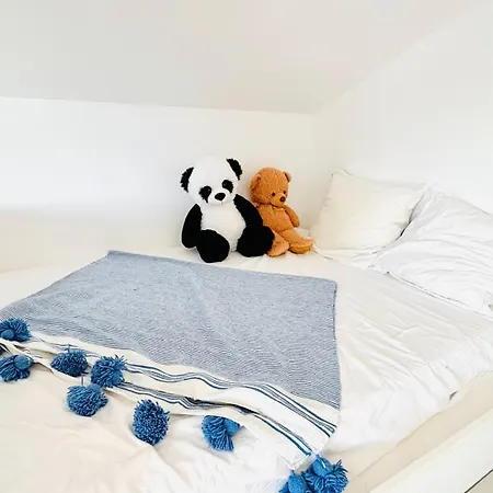 Holiday home Familiale Cosy, Piscine Et Mediterranee Beziers