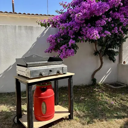 Willa Solea, Piscine Et Mediterranee Titre Fr *