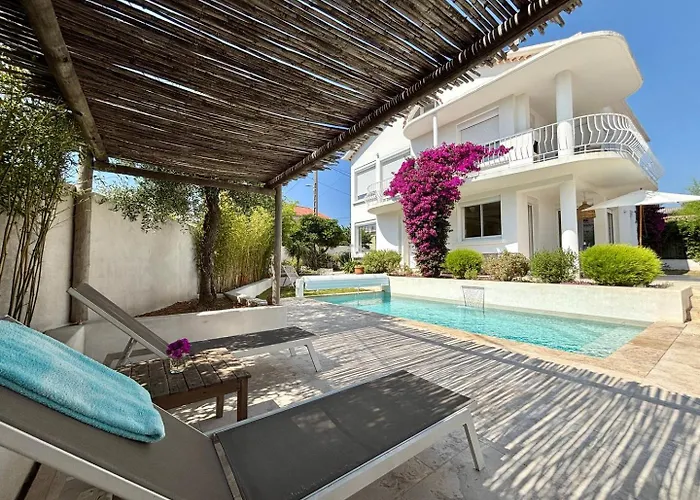 Villa Solea, Piscine Et Mediterranee Titre Fr *